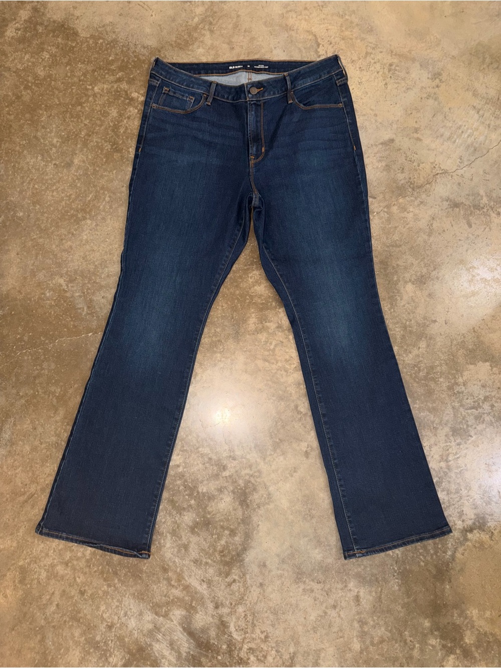Old Navy Kicker Bootcut Jeans Size 16 Mid Rise Dark Wash Stretch Denim